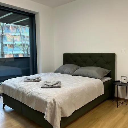 Ar Bali Wood Apartmán *