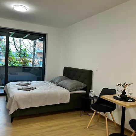 Ar Bali Wood Apartment Košice